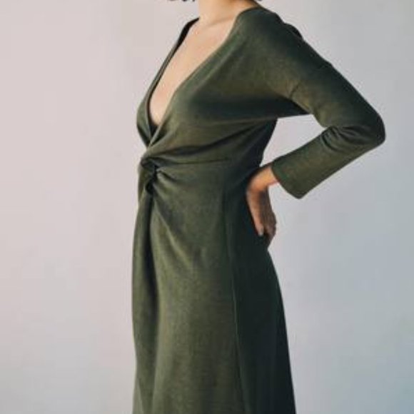 Ursa Minor Jagger Dress in Olive - Size Medium - Picture 5 of 6